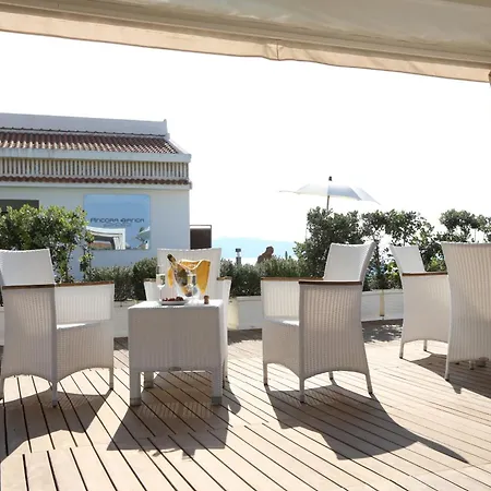 Apartment Ancora Bianca Stromboli Pezzi di Gala
