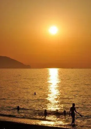 Ancora Bianca Stromboli * Pezzi di Gala